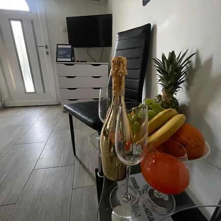 Apartment Matijas, 3 Bedroom Apt With Terrace And Parking Spalato Esterno foto