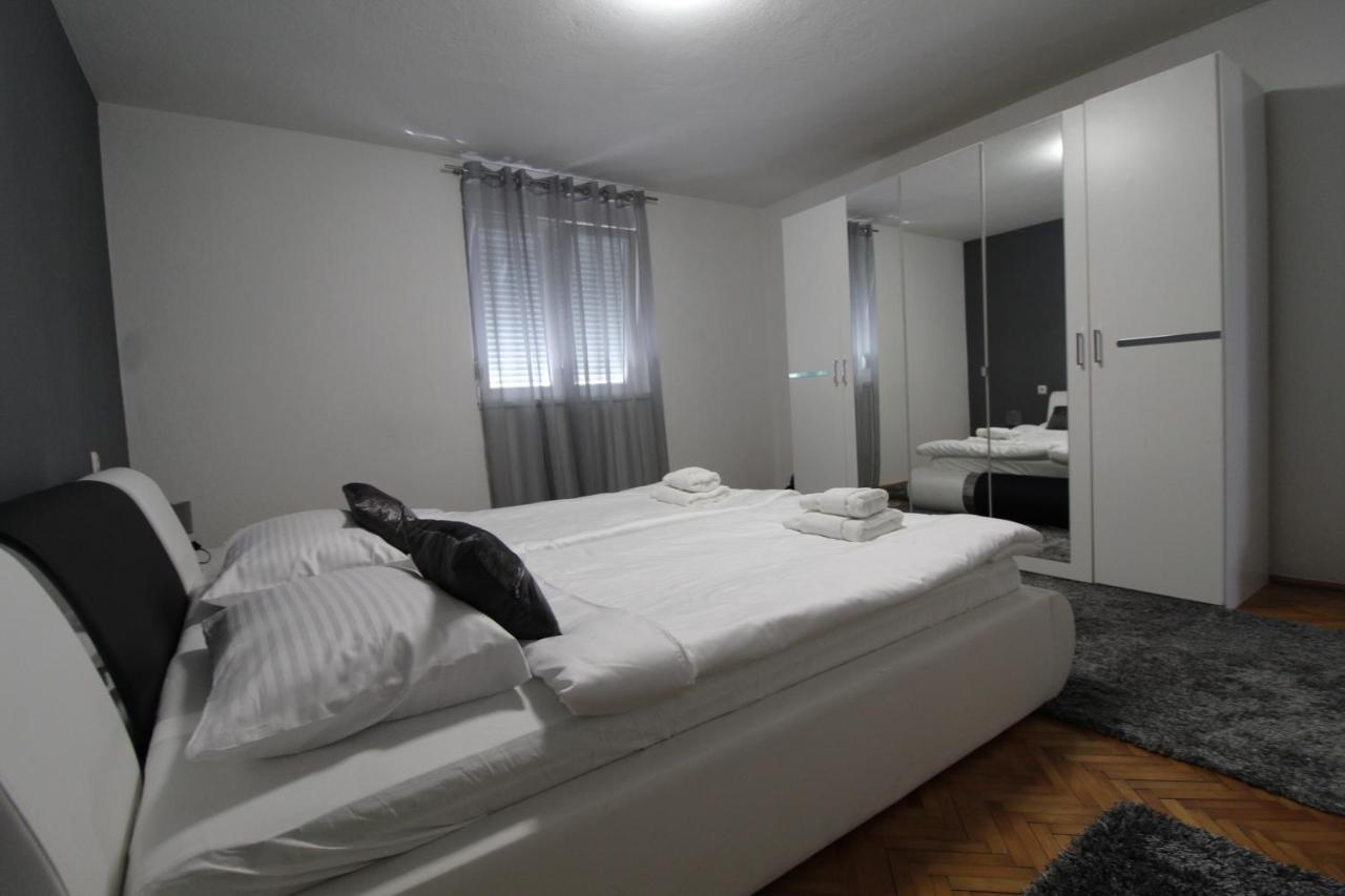 Apartment Matijas, 3 Bedroom Apt With Terrace And Parking Spalato Esterno foto