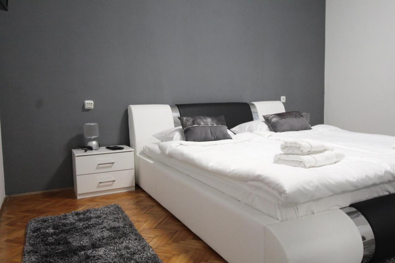Apartment Matijas, 3 Bedroom Apt With Terrace And Parking Spalato Esterno foto